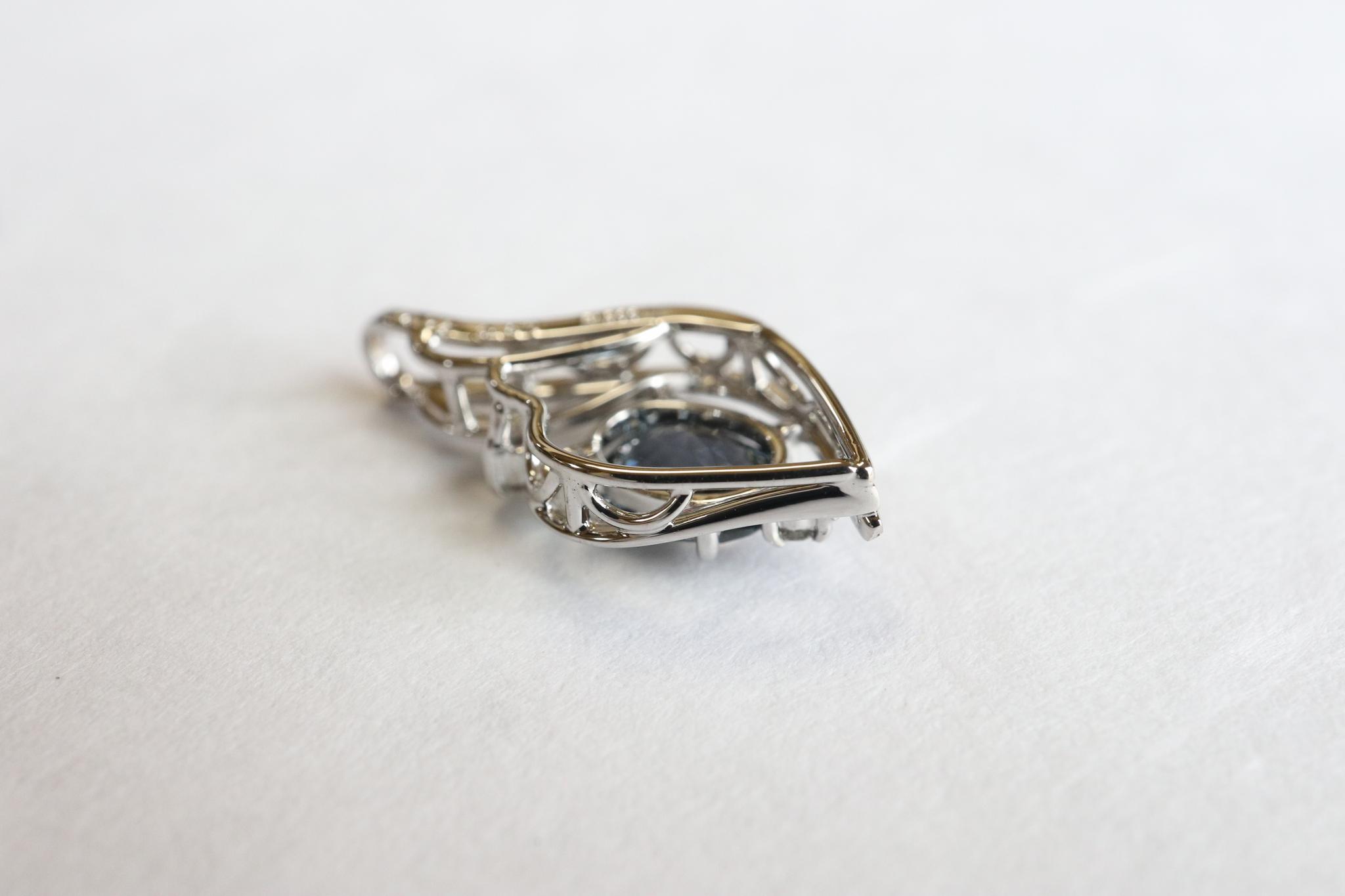 ブルーイッシュグレースピネル　森羅スタンダードタイプ　スターダスト梨地ペンダントトップ　プラチナ９００ | 17枚目