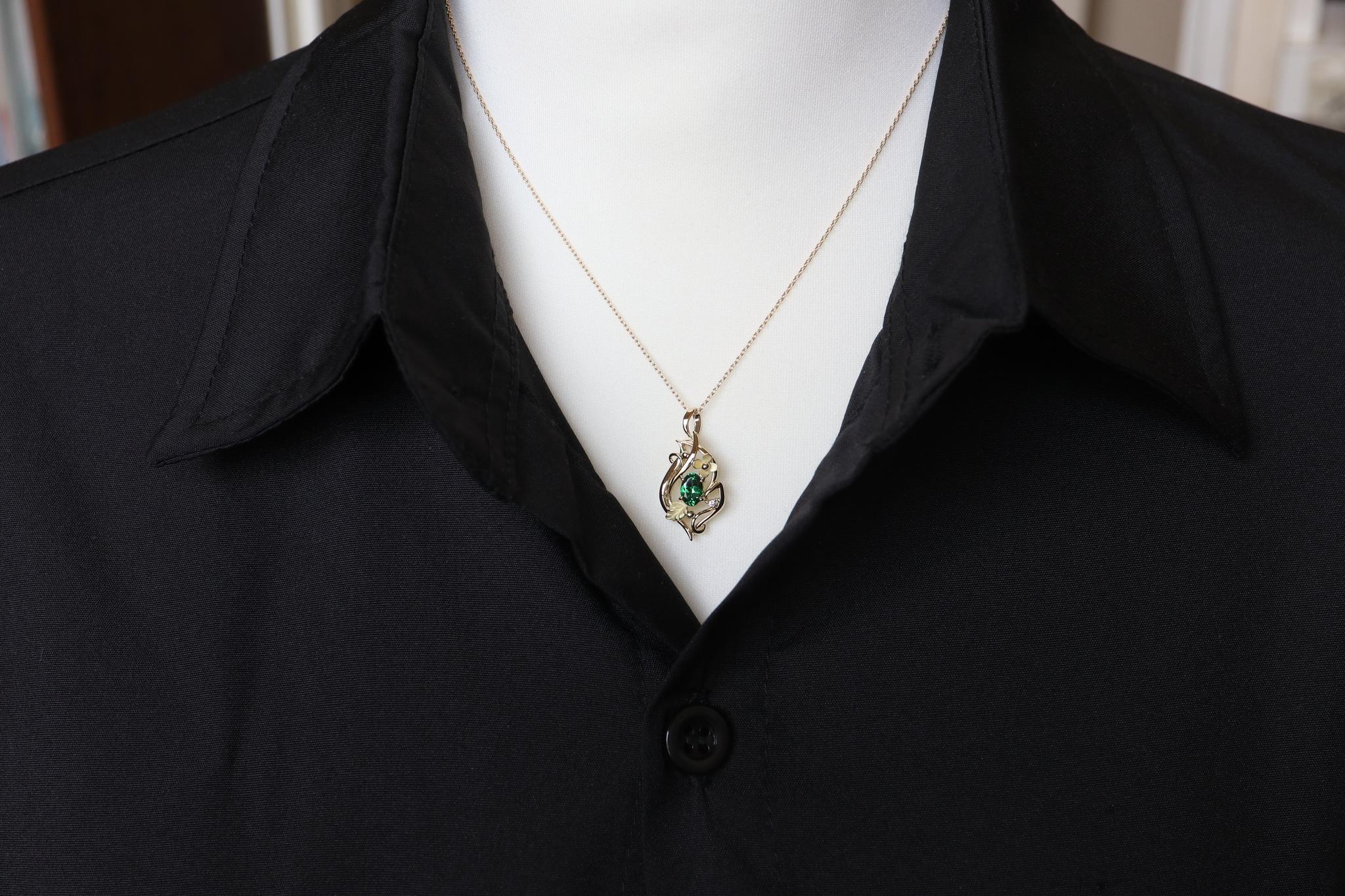 グリーンガーネット「Little Garden」　ペンダントトップ１８金イエローゴールド　ダイヤモンド入り | 5枚目