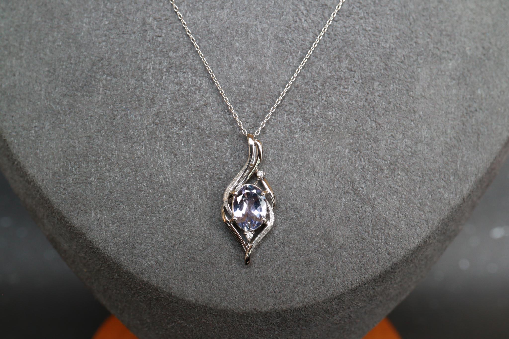 多色石ゾイサイト　１カラットアップ　森羅スタンダードタイプ　スターダスト梨地ペンダントトップ　プラチナ９００ | 2枚目