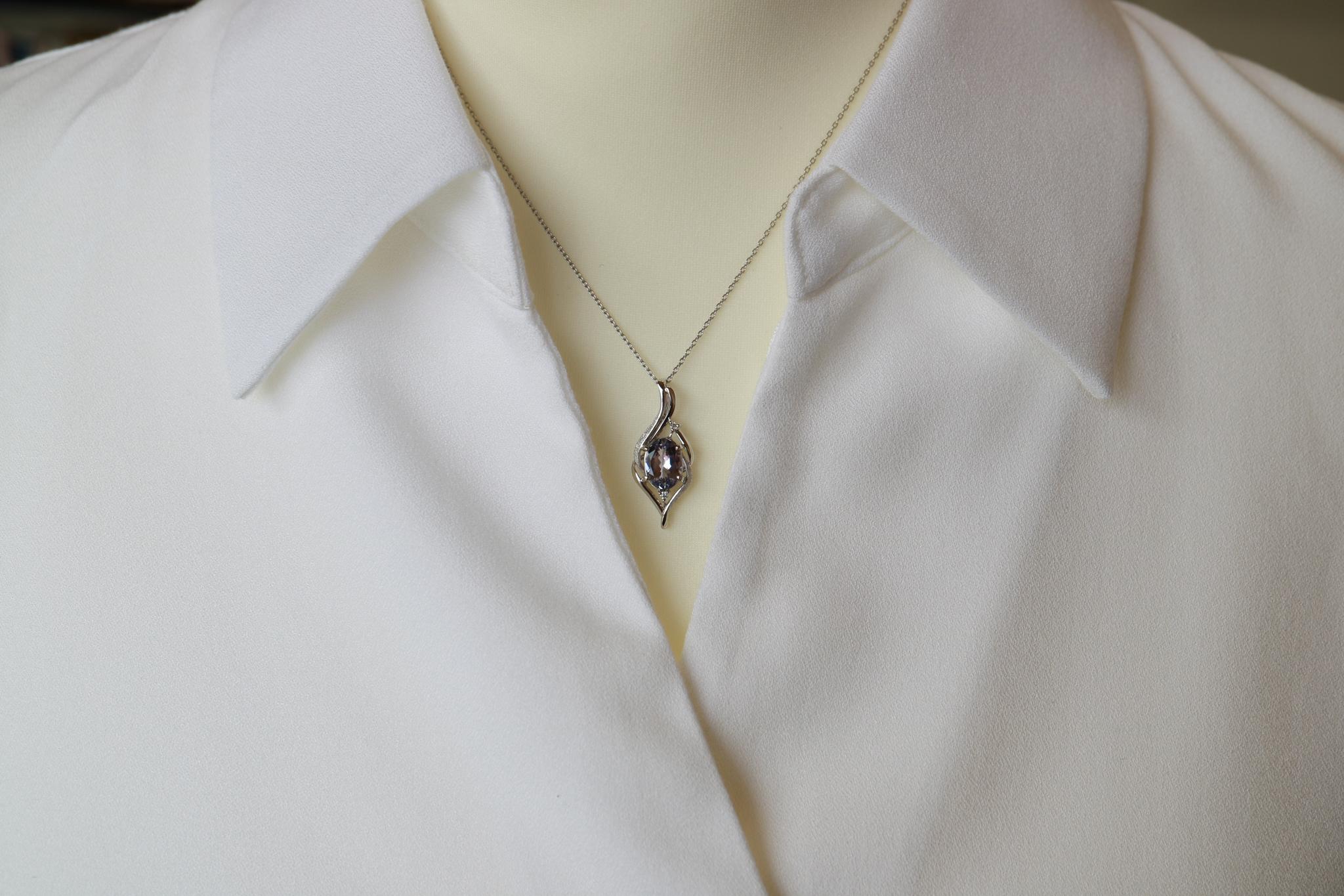 多色石ゾイサイト　１カラットアップ　森羅スタンダードタイプ　スターダスト梨地ペンダントトップ　プラチナ９００ | 6枚目