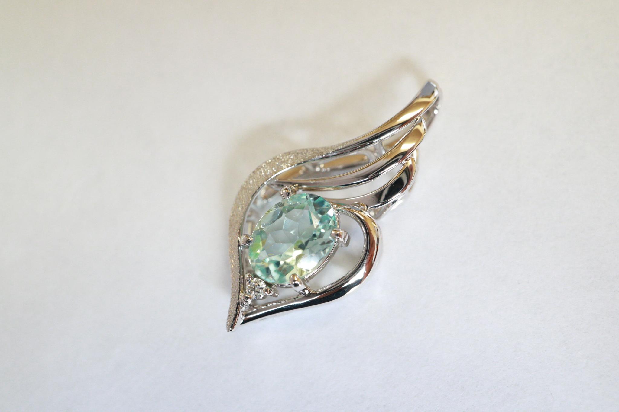 パライバトルマリン　アイスブルー　森羅スタンダード派生「翼」　デザイン　スターダスト梨地ペンダントトップ　プラチナ９００ | 9枚目