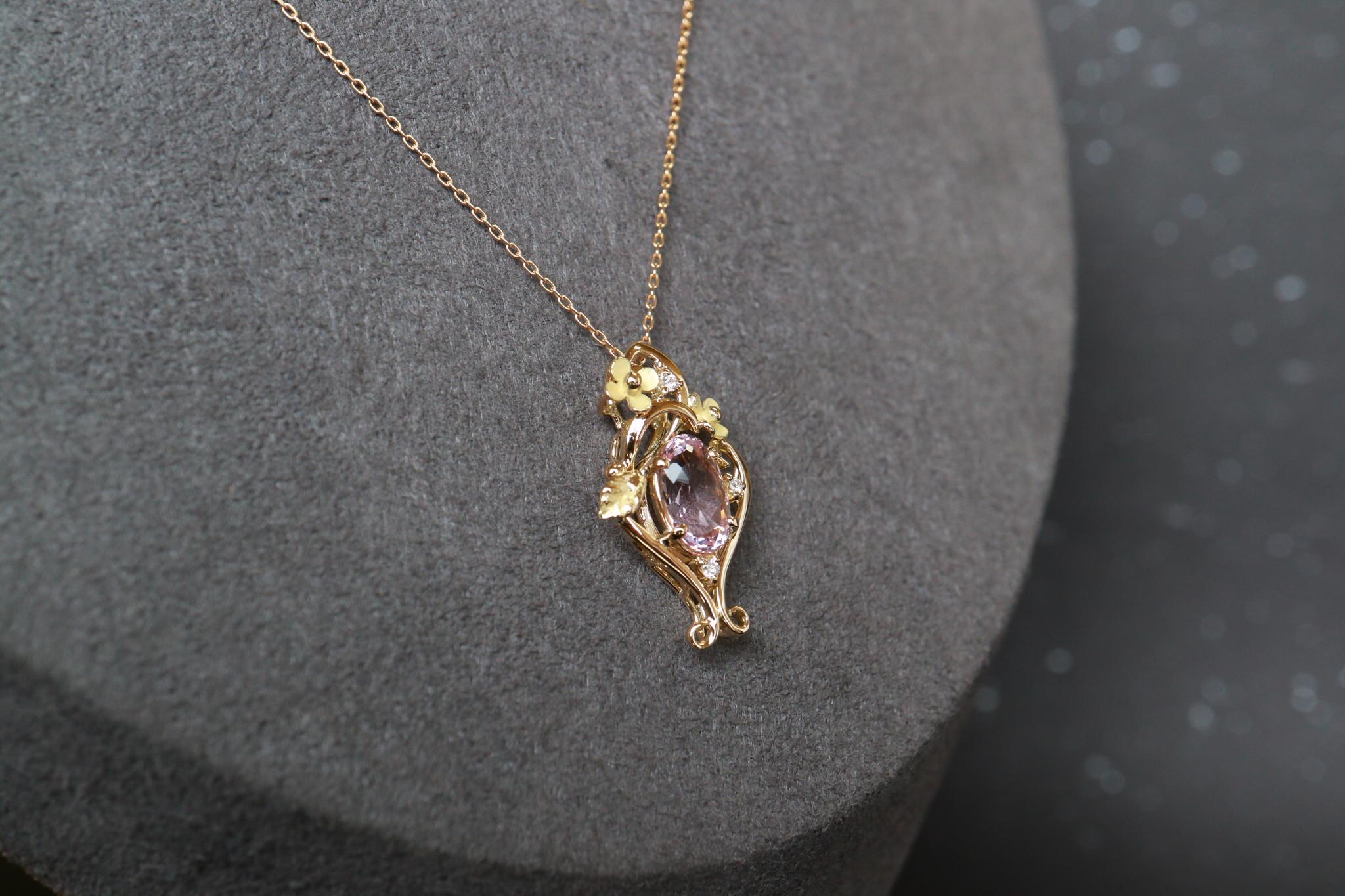 モルガナイト　１カラットアップ　花瓶デザイン　ペンダントトップ１８金イエローゴールド　ダイヤモンド入り | 4枚目