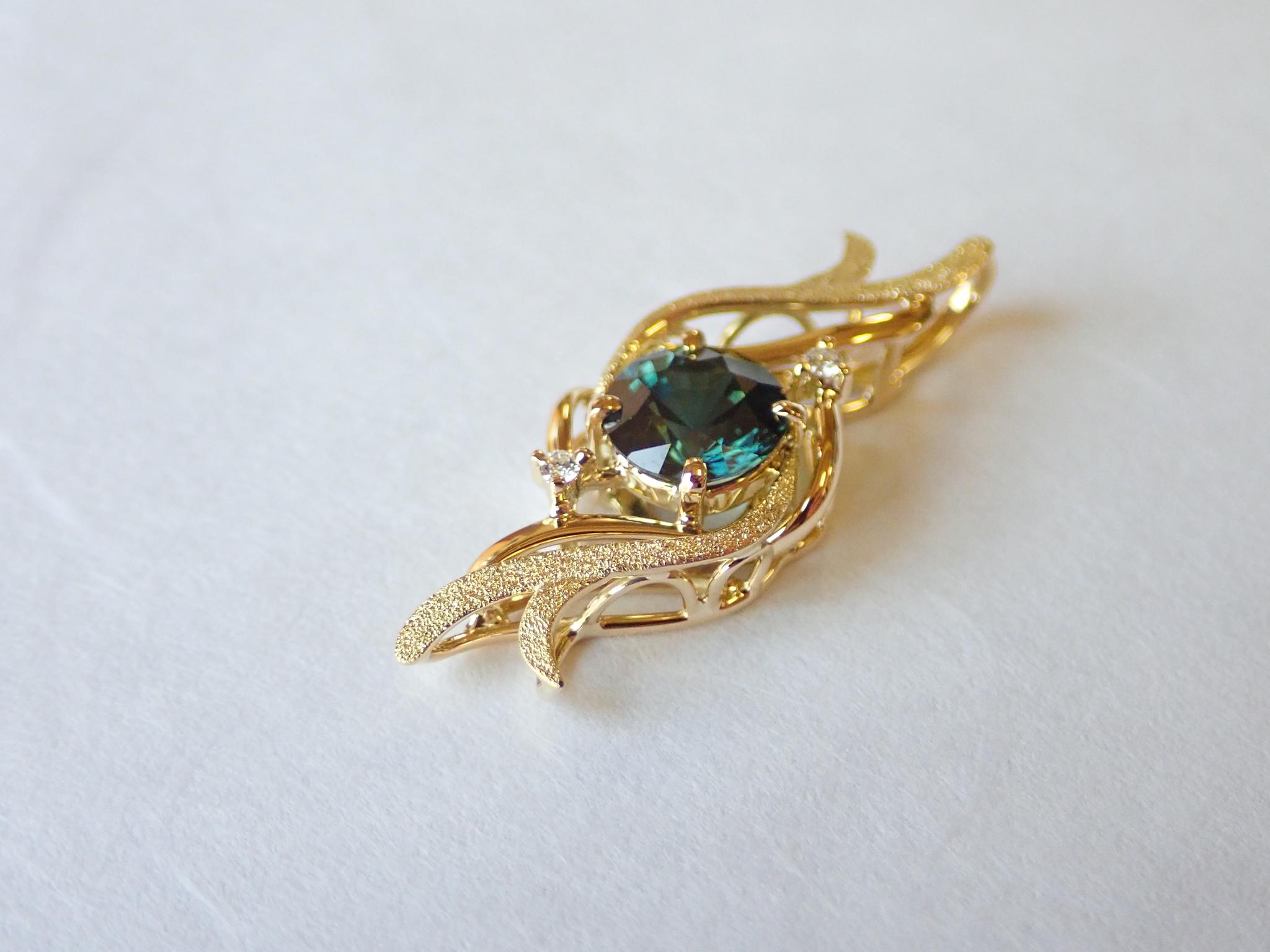 サファイア（ティールカラー）１カラットアップ　ソーティング付き　スターダスト梨地　ペンダントトップ１８金イエローゴールド | 10枚目