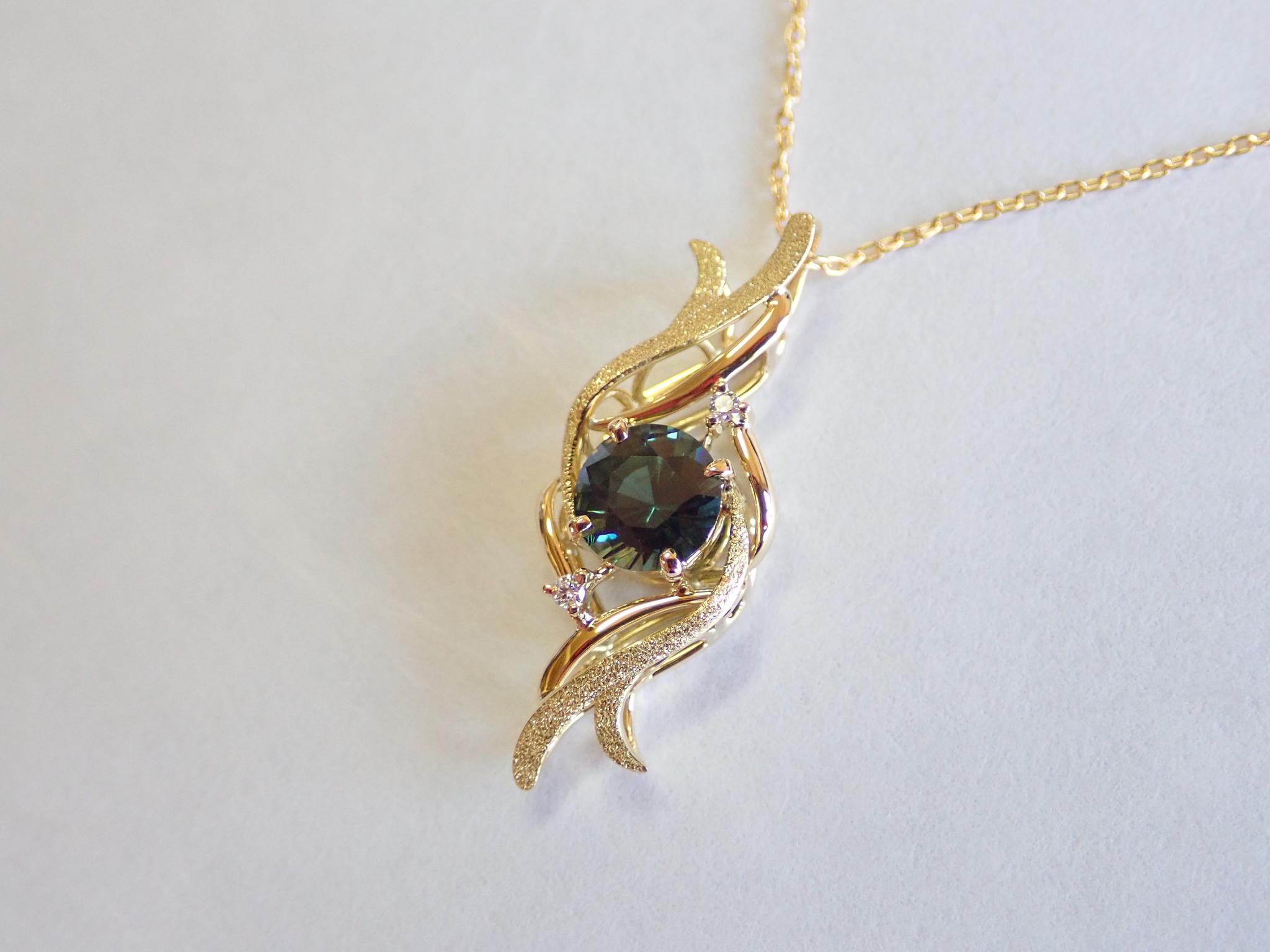 サファイア（ティールカラー）１カラットアップ　ソーティング付き　スターダスト梨地　ペンダントトップ１８金イエローゴールド | 7枚目