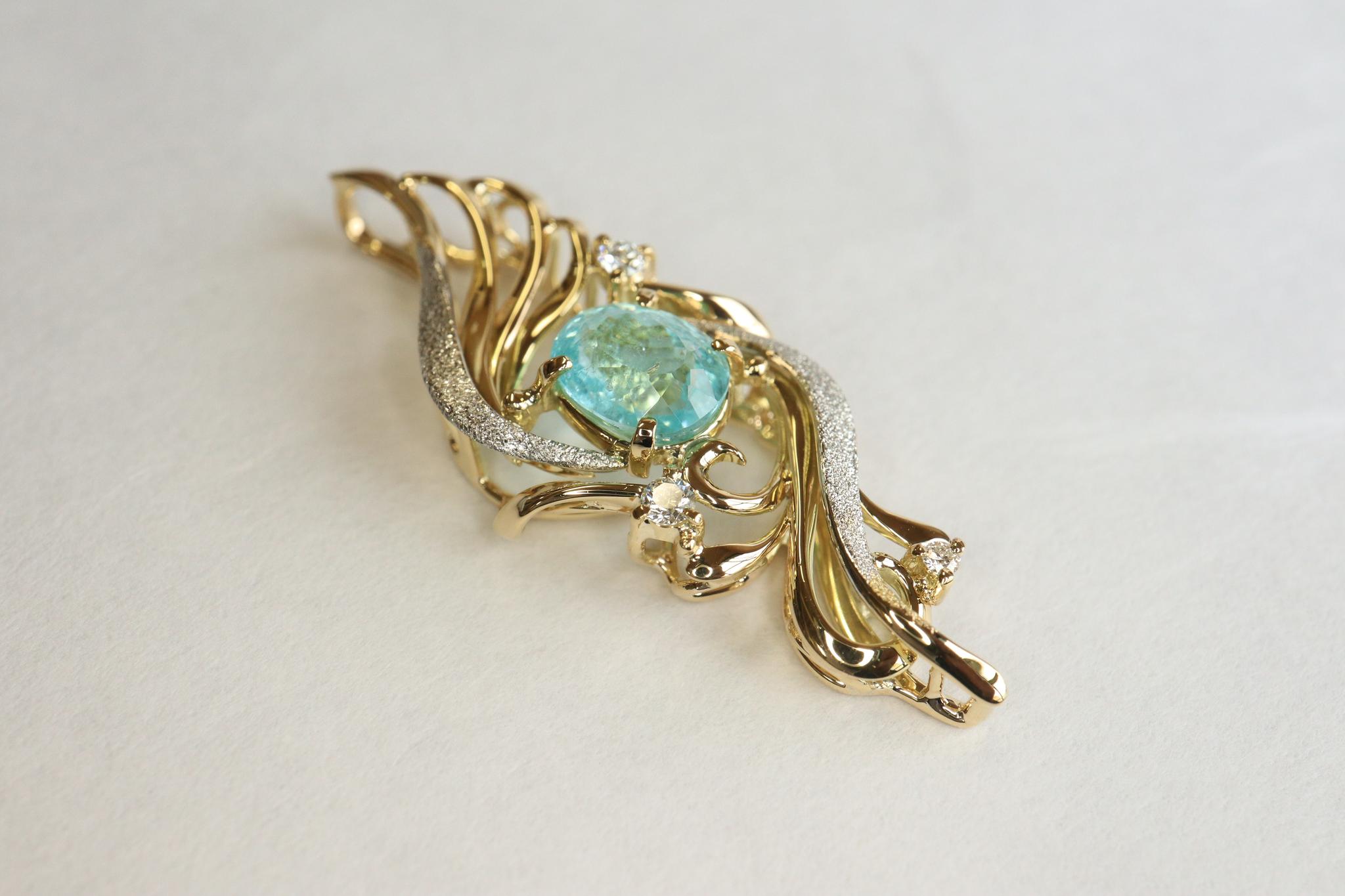 パライバトルマリン１カラットアップ　「火の鳥」　ペンダントトップ　イエローゴールド、プラチナコンビ　ダイヤモンド入り | 9枚目