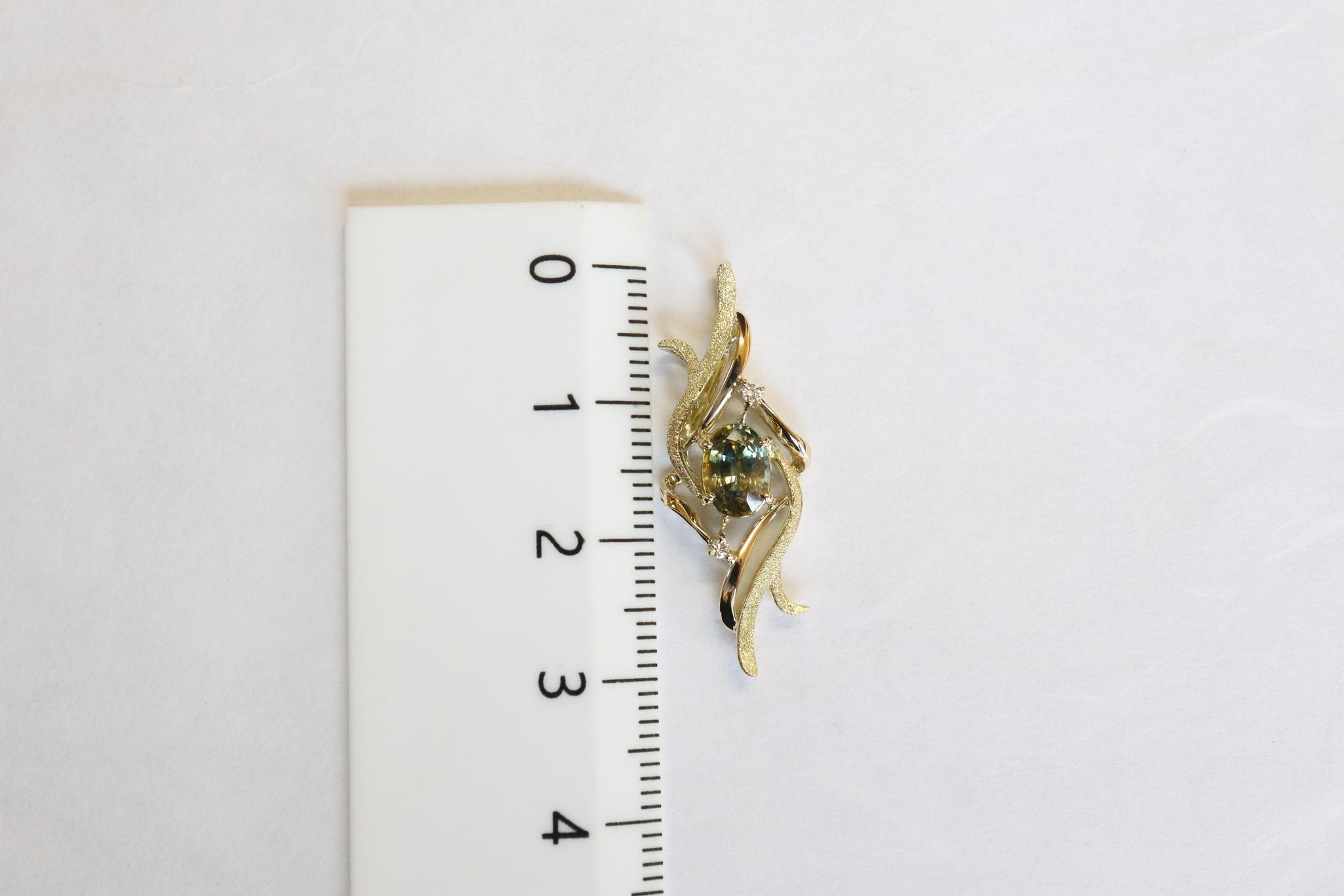 サファイア(ブルー&イエロー)「銀河」デザイン スターダスト梨地 ペンダントトップ18金イエローゴールド ダイヤ入り | 20枚目