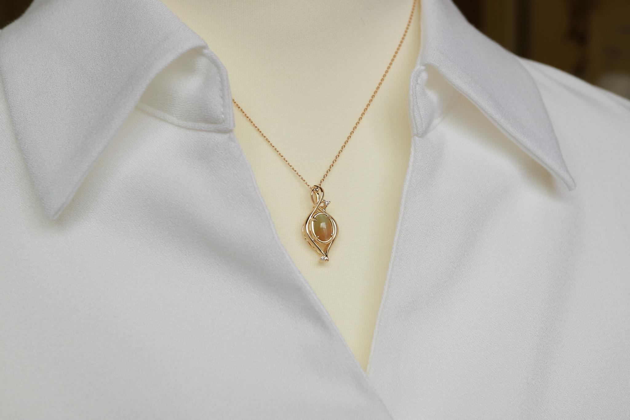 クリソベリルキャッツアイ 1カラットアップ リザーズアイ ペンダントトップ18金イエローゴールド ダイヤモンド入り | 5枚目