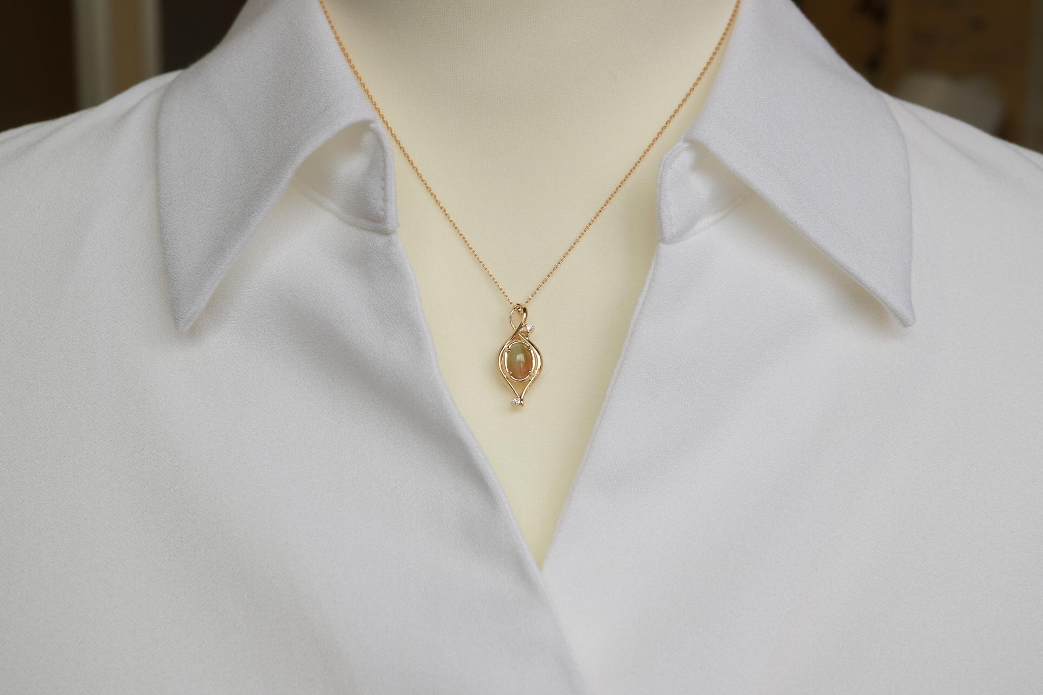 クリソベリルキャッツアイ 1カラットアップ リザーズアイ ペンダントトップ18金イエローゴールド ダイヤモンド入り | 7枚目