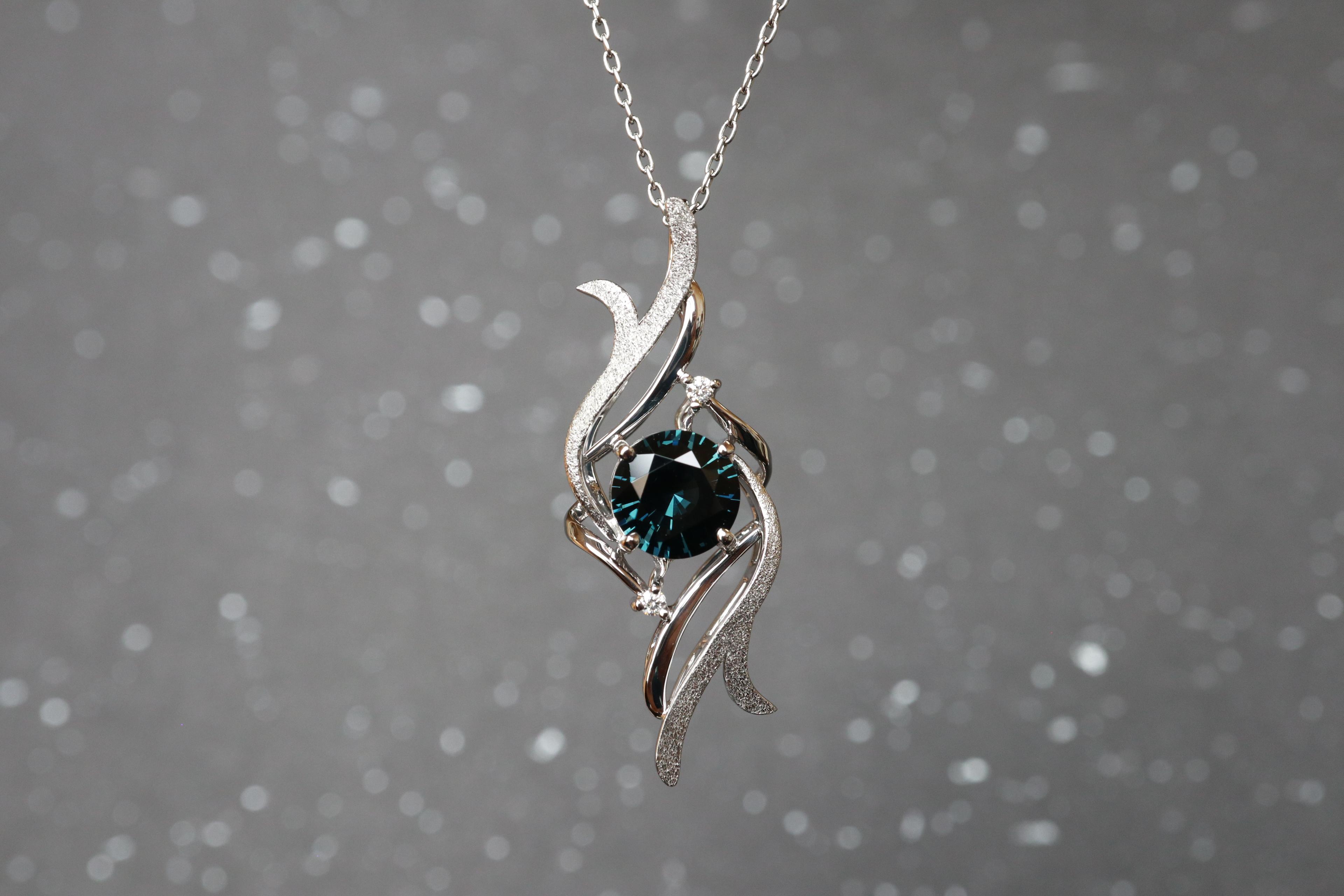 ブルースピネル 1カラットアップ 銀河デザイン スターダスト梨地 ペンダントトップ プラチナ9001枚目の画像